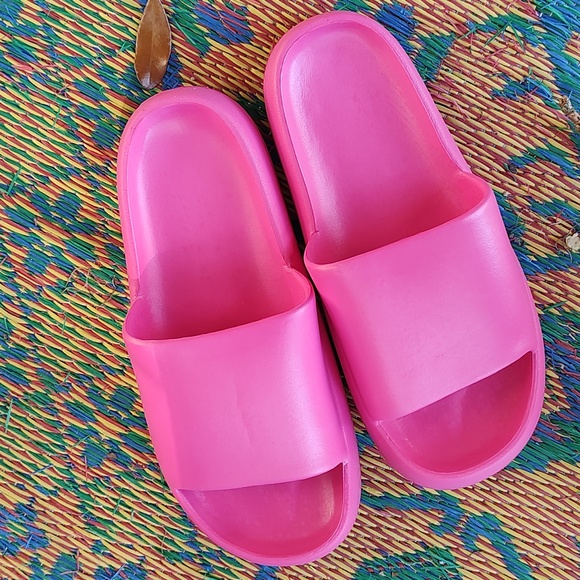 NWT Hot Pink Slides - Picture 2 of 5